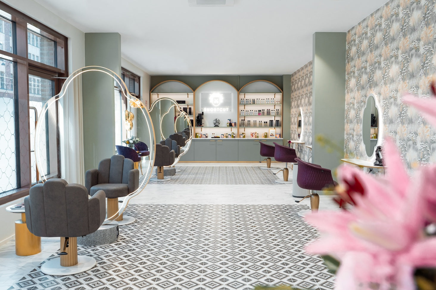 Tutustu kalustetarjouksiin